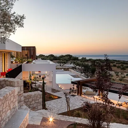 Stella Cadente - Awaken To 5star Luxury By Etouri Vila *