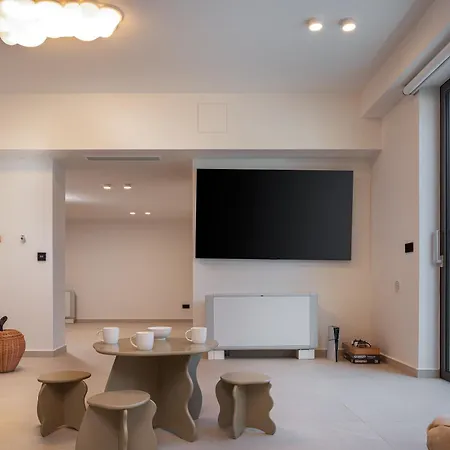 Stella Cadente - Awaken To 5star Luxury By Etouri Vila *