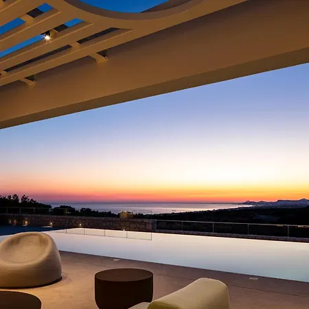 Stella Cadente - Awaken To 5star Luxury By Etouri Vila